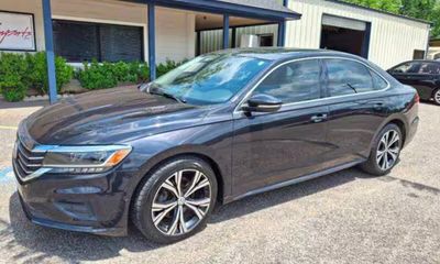 2020 Volkswagen Passat SEL