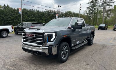2026 GMC Sierra HD SLT