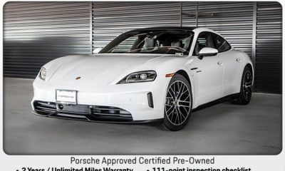 2026 Porsche Taycan 4
