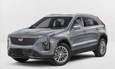 2025 Cadillac XT4 Premium Luxury