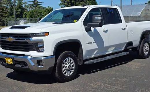 2025 Chevrolet Silverado HD LT