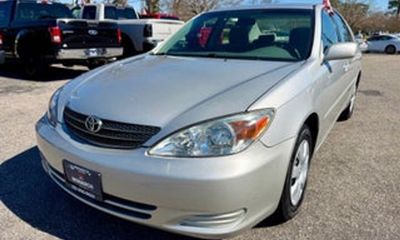 2002 Toyota Camry XLE V6