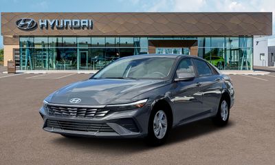 2026 Hyundai Elantra SE