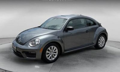 2018 Volkswagen Beetle S Coast