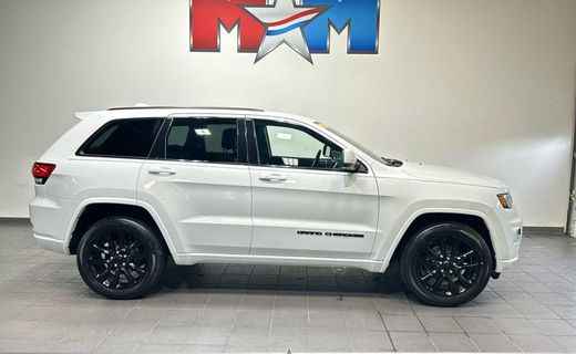 2017 Jeep Grand Cherokee Laredo