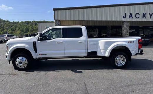 2026 Ford F-450 Platinum