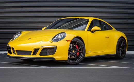 2017 Porsche 911 Turbo S