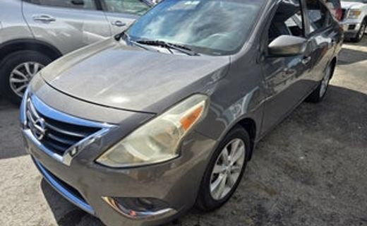 2014 Nissan Versa S