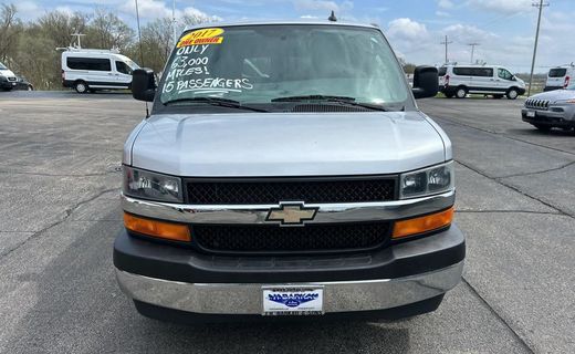 2017 Chevrolet Express LT EXT