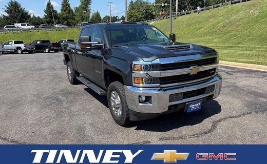 2017 Chevrolet Silverado LT