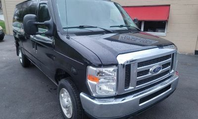2014 Ford E-Series E 150 Cargo