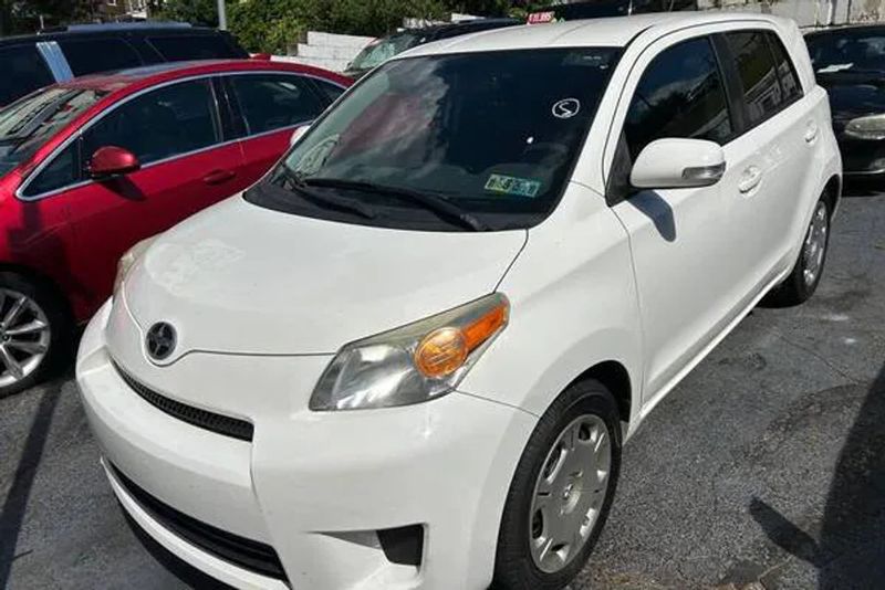 2010 Toyota Scion Xd — a typically priced live listing
