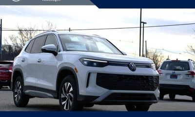 2026 Volkswagen Tiguan 4MOTION S