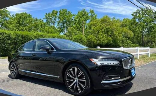 2023 Volvo S90 Plus Bright With