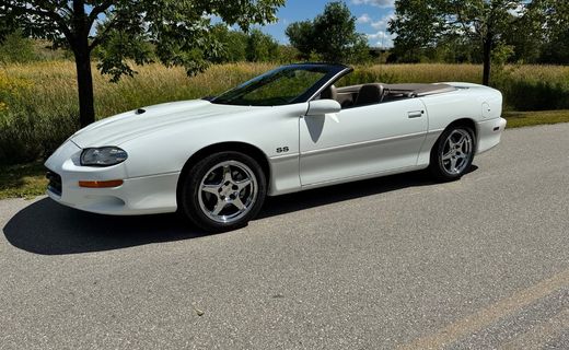 2002 Chevrolet Camaro Sport