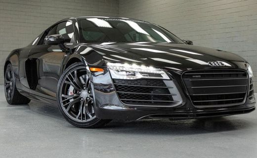 2015 Audi R8 V10 Plus
