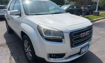 2013 GMC Acadia SLT 2