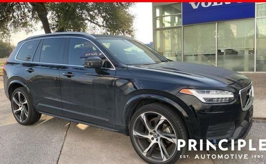 2022 Volvo XC90 Momentum Excl S60