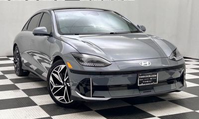 2024 Hyundai Ioniq 6 Limited