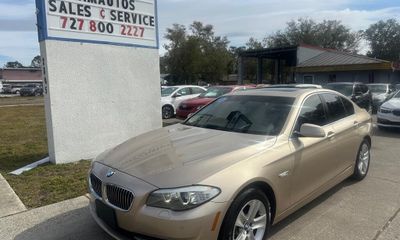 2013 BMW 528i I