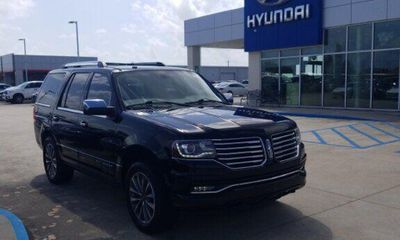 2017 Lincoln Navigator Select