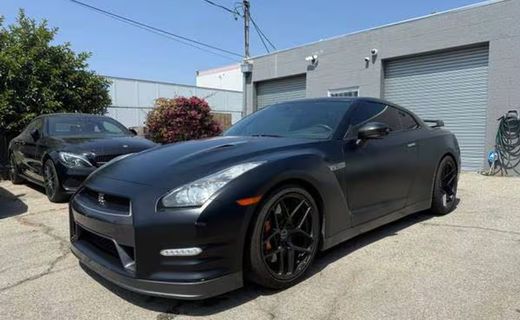 2013 Nissan GT-R Premium