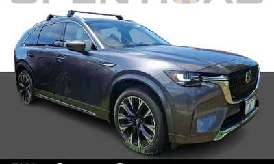 2025 Mazda CX-90 Premium
