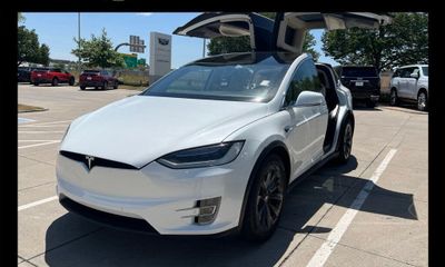 2018 Tesla Model X P100D