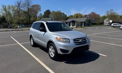2012 Hyundai Santa FE GL Middle LOW