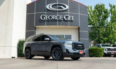2021 GMC Acadia AT4