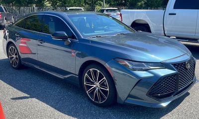2022 Toyota Avalon Touring
