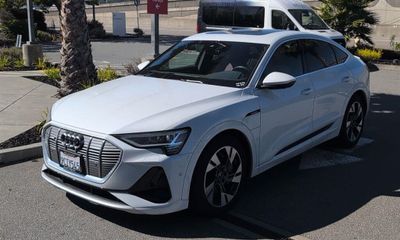2022 Audi E-Tron Sportback Quattro Premium Plus
