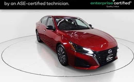 2024 Nissan Altima SV
