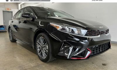 2023 Kia Forte GT Line