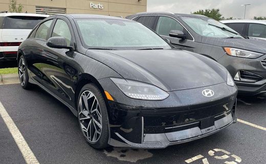 2024 Hyundai Ioniq 6 SEL