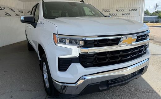 2025 Chevrolet Silverado LT