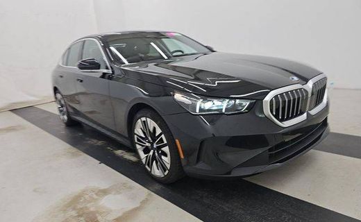 2026 BMW 540I