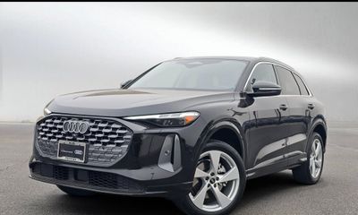 2025 Audi Q5 Quattro Premium Plus