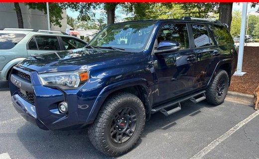 2024 Toyota 4RUNNER SR5 Prem
