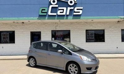 2010 Honda FIT Sport
