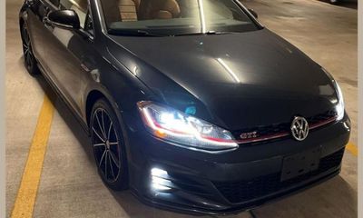 2021 Volkswagen Golf GTI S SE Autobahn