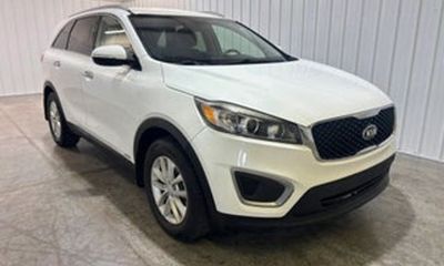 2016 Kia Sorento L LX