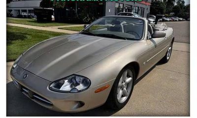 1998 Jaguar XK8