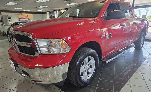 2019 Ram 1500 SLT