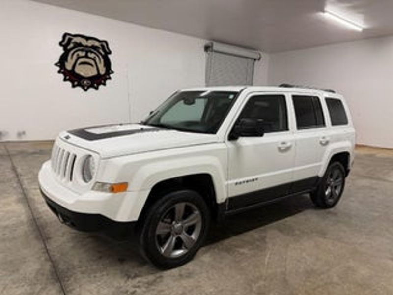 2016 Jeep Patriot — a typically priced live listing
