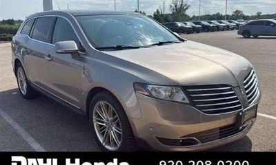2019 Lincoln MKT Sport Utility