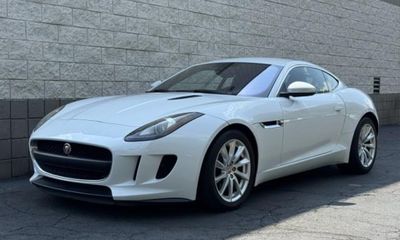 2017 Jaguar F-Type