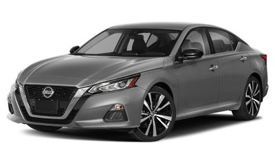 2022 Nissan Altima SR