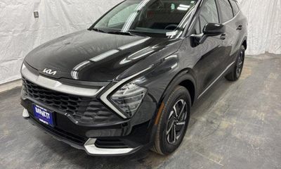 2024 Kia Sportage LX