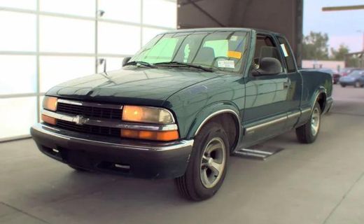 1998 Chevrolet S-10 Pickup S10